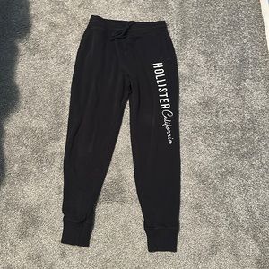 black hollister sweat pants size xs!